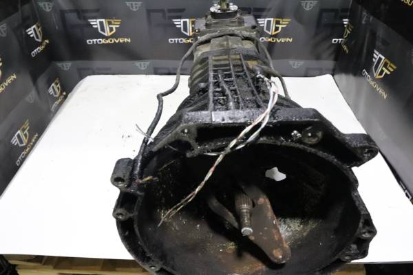 FORD CUSTOM 310 S 100 PS ÇIKMA PARÇA TRANSİT V184 ŞANZUMAN